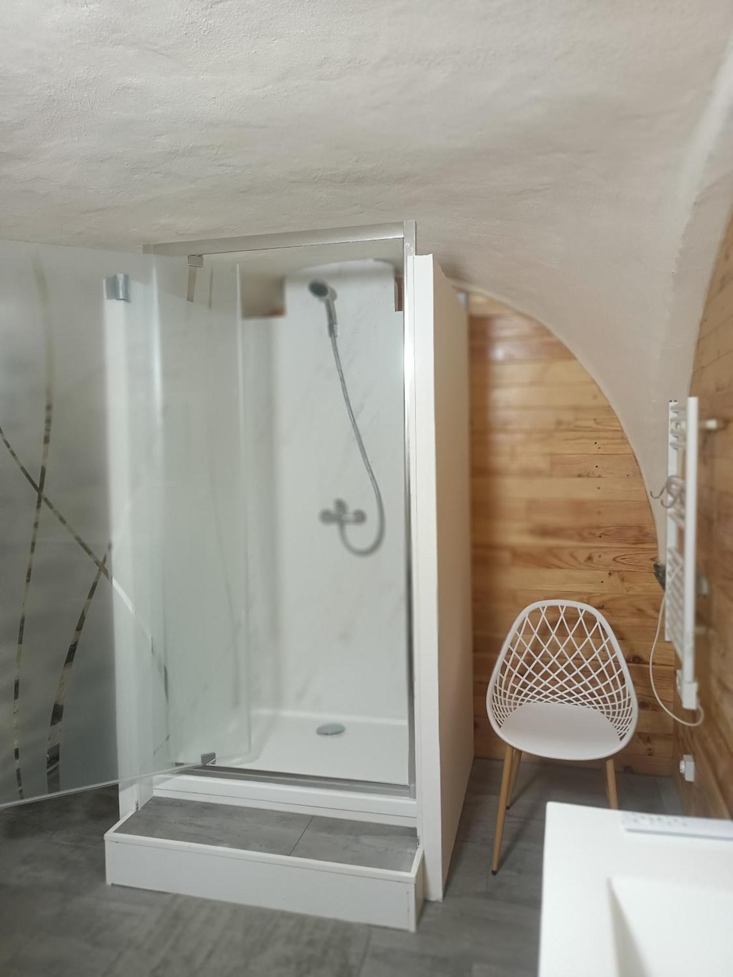 Gite Le Bec D'Aigle 2 Pers Saint-Martin-de-la-Porte 外观 照片